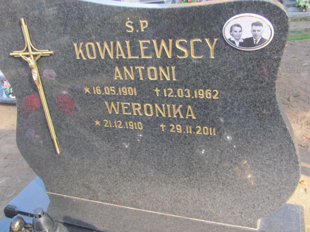 Antoni Kowalewski 1901 Biskupiec - Grobonet - Wyszukiwarka osób pochowanych